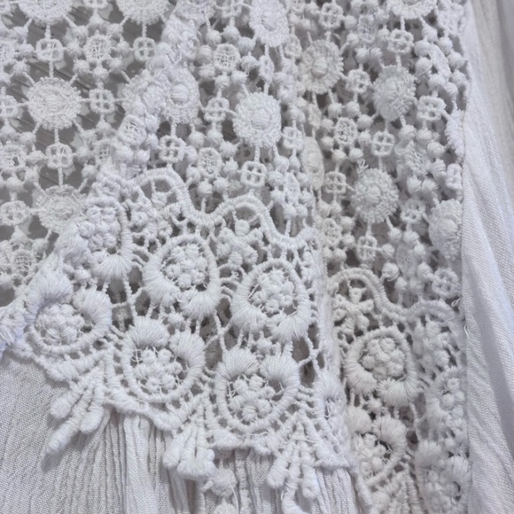 New Direction Women's SZ LWhite Long Sleeve Boho Peasant Top Lace Front Tie - Picture 6 of 10